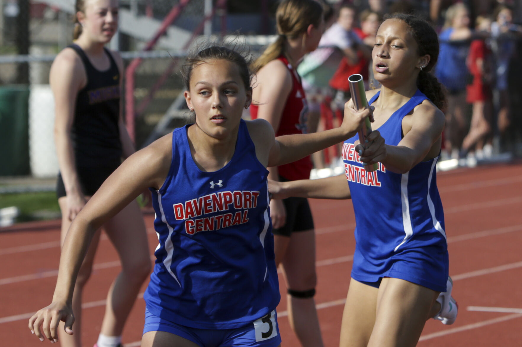 051222-qc-spt-district track-14.jpg